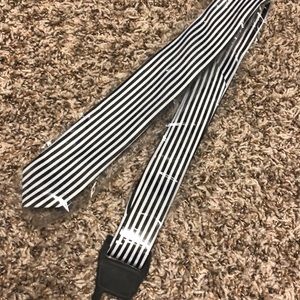 Accessories - NEW! Black and white Stripped Skinny Tie Accessories - NEW! Black and white Stripped Skinny Tie